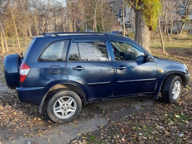 Синий Чери Тигго, объемом двигателя 2 л и пробегом 247 тыс. км за 2500 $, фото 2 на Automoto.ua