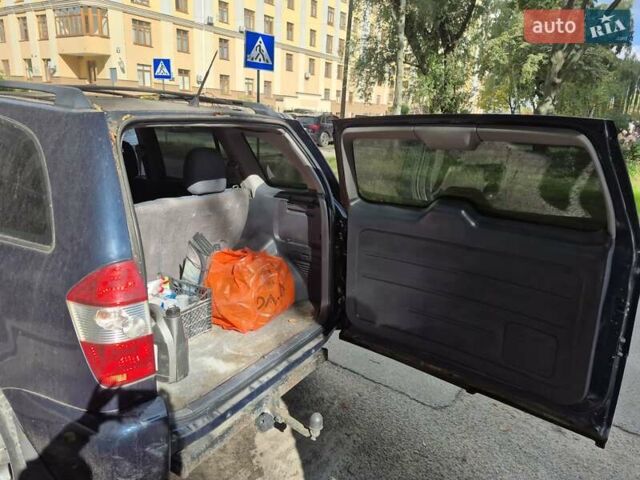 Синий Чери Тигго, объемом двигателя 2 л и пробегом 180 тыс. км за 3000 $, фото 4 на Automoto.ua