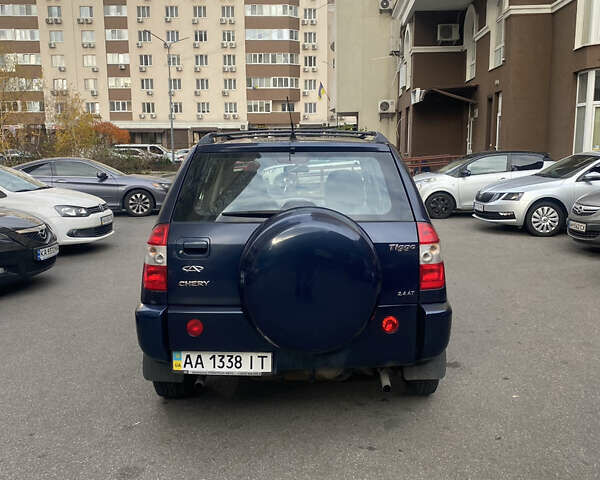 Синий Чери Тигго, объемом двигателя 2.35 л и пробегом 153 тыс. км за 3399 $, фото 4 на Automoto.ua