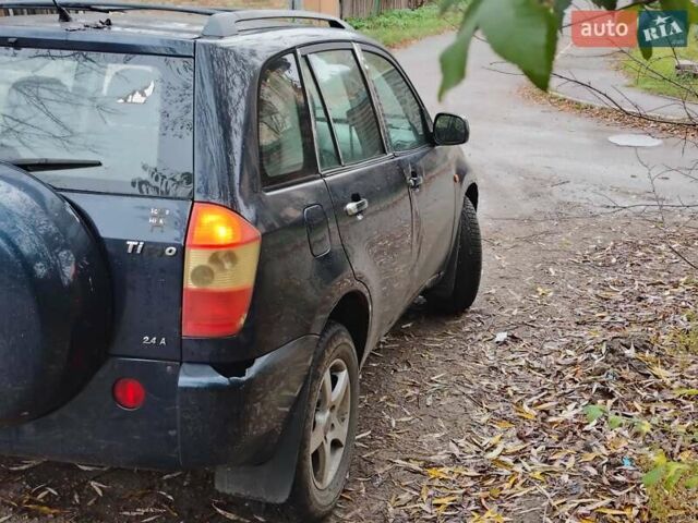 Синий Чери Тигго, объемом двигателя 2.35 л и пробегом 187 тыс. км за 3600 $, фото 3 на Automoto.ua