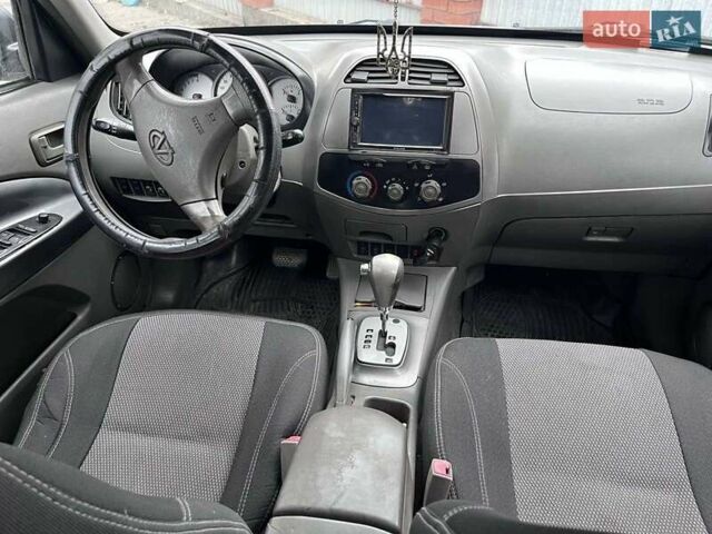 Чері Тігго 2008 у Дніпро (Дніпропетровську) на Automoto.ua Синій Чері Тігго, об'ємом двигуна 2.4 л та пробігом 133 тис. км за 4700 $, фото 6 на Automoto.ua
