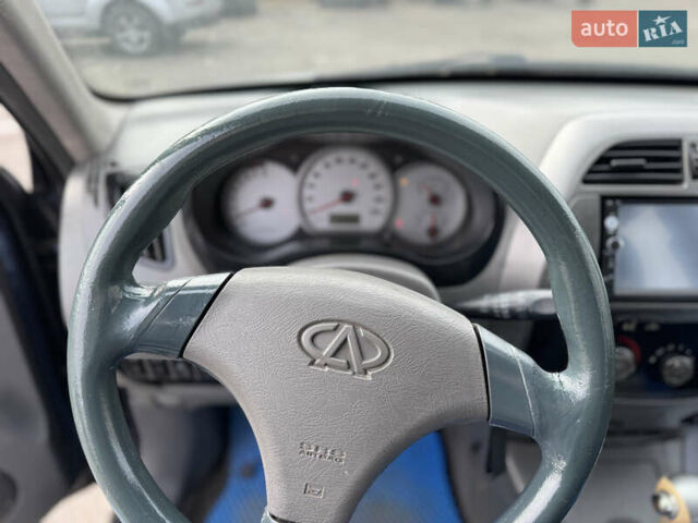 Синий Чери Тигго, объемом двигателя 2.4 л и пробегом 280 тыс. км за 3400 $, фото 5 на Automoto.ua