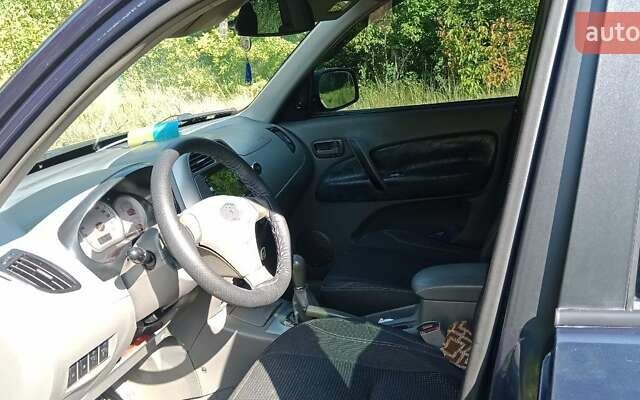 Чери Тигго 2008 в Гадяче на Automoto.ua Синий Чери Тигго, объемом двигателя 2 л и пробегом 171 тыс. км за 4000 $, фото 5 на Automoto.ua