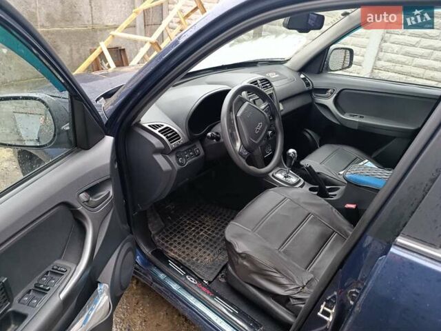 Синий Чери Тигго, объемом двигателя 1.85 л и пробегом 155 тыс. км за 4000 $, фото 5 на Automoto.ua