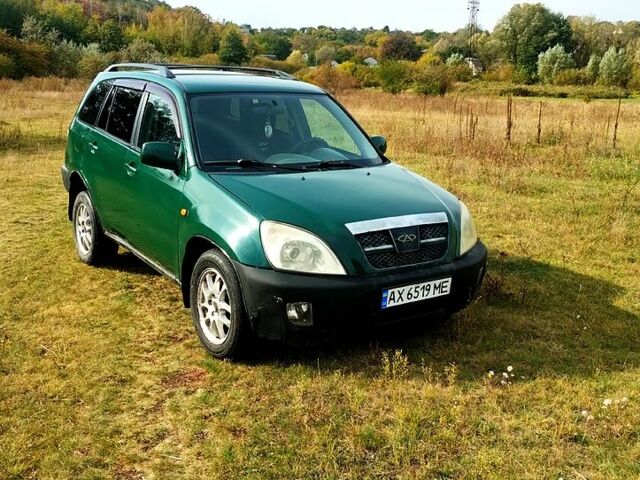 Зелений Чері Тігго, об'ємом двигуна 2.4 л та пробігом 260 тис. км за 3300 $, фото 2 на Automoto.ua