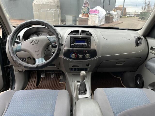 Зеленый Чери Тигго, объемом двигателя 2.4 л и пробегом 152 тыс. км за 4300 $, фото 10 на Automoto.ua