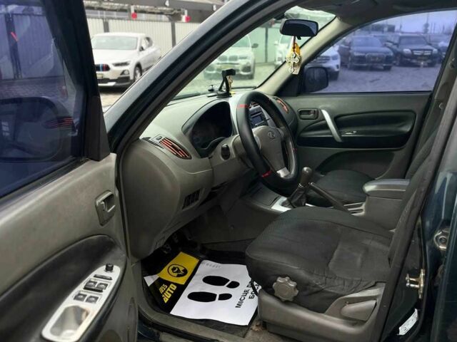 Зеленый Чери Тигго, объемом двигателя 2 л и пробегом 298 тыс. км за 3400 $, фото 8 на Automoto.ua