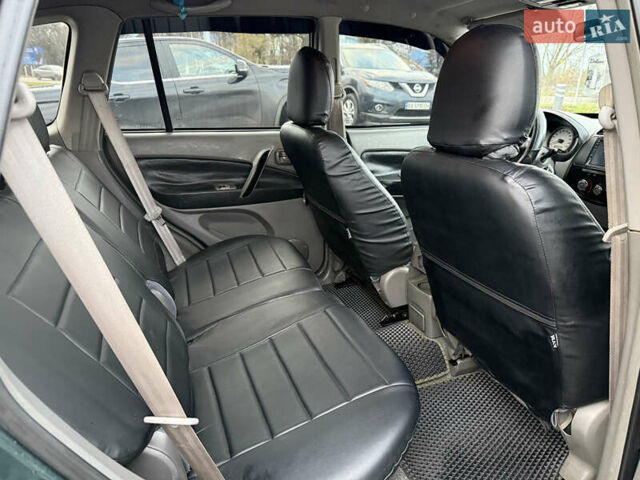 Зелений Чері Тігго, об'ємом двигуна 2.35 л та пробігом 233 тис. км за 3999 $, фото 11 на Automoto.ua