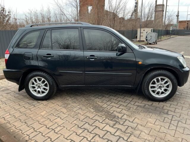 Зеленый Чери Тигго, объемом двигателя 2.4 л и пробегом 152 тыс. км за 4300 $, фото 2 на Automoto.ua