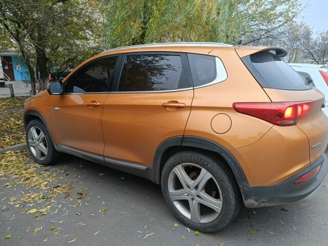 Оранжевый Чери Тигго, объемом двигателя 1.5 л и пробегом 102 тыс. км за 13900 $, фото 1 на Automoto.ua