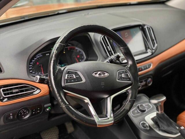 Помаранчевий Чері Тігго, об'ємом двигуна 1.5 л та пробігом 150 тис. км за 10490 $, фото 10 на Automoto.ua