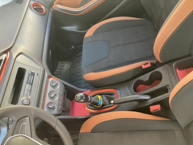 Оранжевый Чери Тигго, объемом двигателя 0.15 л и пробегом 16 тыс. км за 10800 $, фото 7 на Automoto.ua