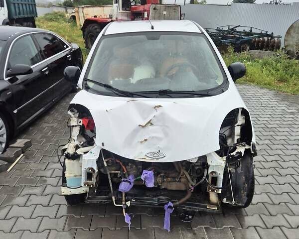 Белый Чери eQ, объемом двигателя 0 л и пробегом 84 тыс. км за 2000 $, фото 14 на Automoto.ua