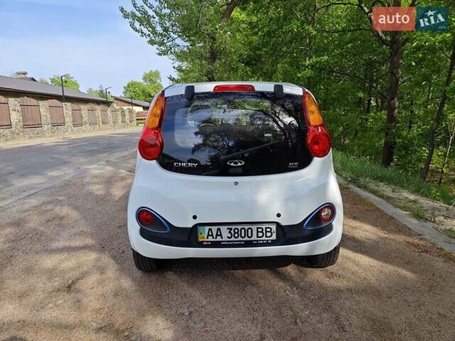 Білий Чері eQ, об'ємом двигуна 0 л та пробігом 49 тис. км за 4600 $, фото 4 на Automoto.ua