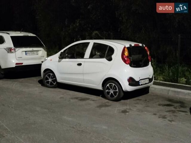 Белый Чери eQ, объемом двигателя 0 л и пробегом 31 тыс. км за 4900 $, фото 11 на Automoto.ua
