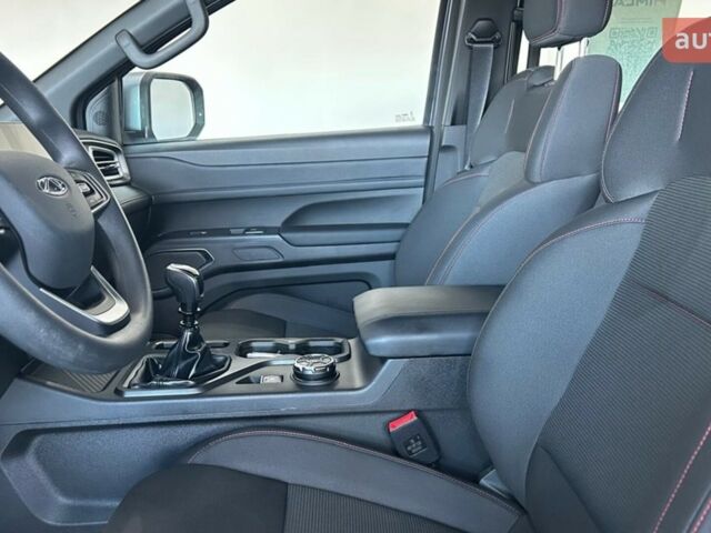 Чери Himla, объемом двигателя 2.3 л и пробегом 0 тыс. км за 26412 $, фото 5 на Automoto.ua