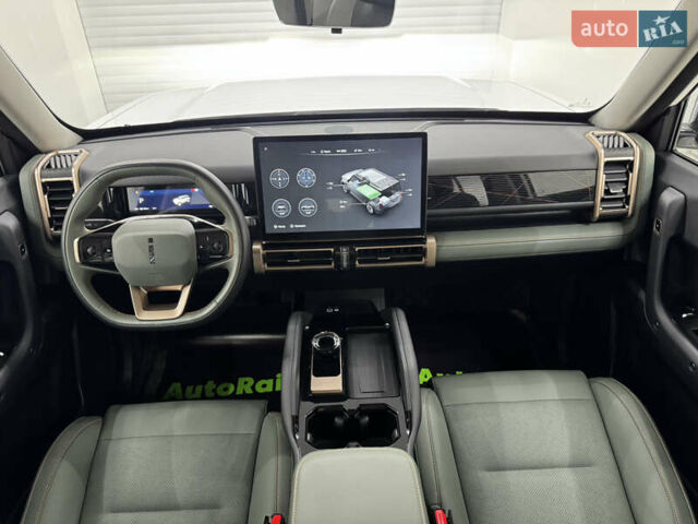 Белый Чери iCar 03, объемом двигателя 0 л и пробегом 24 тыс. км за 23500 $, фото 6 на Automoto.ua