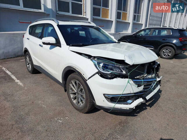 Белый Чери Jetour X70, объемом двигателя 1.5 л и пробегом 12 тыс. км за 9400 $, фото 2 на Automoto.ua