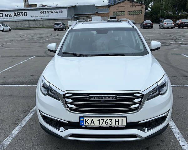 Белый Чери Jetour X70, объемом двигателя 1.5 л и пробегом 48 тыс. км за 14500 $, фото 2 на Automoto.ua
