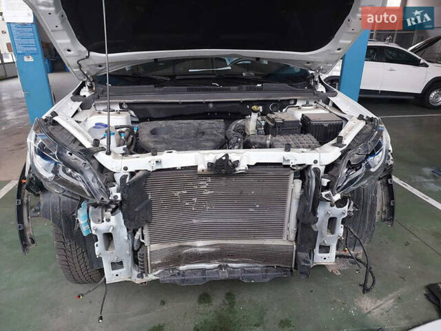 Белый Чери Jetour X70, объемом двигателя 1.5 л и пробегом 12 тыс. км за 10100 $, фото 4 на Automoto.ua