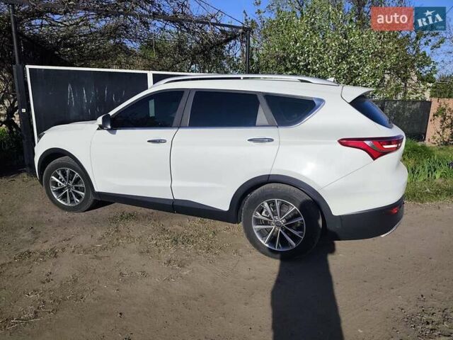 Белый Чери Jetour X70, объемом двигателя 1.5 л и пробегом 81 тыс. км за 14500 $, фото 6 на Automoto.ua