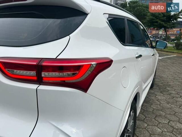 Белый Чери Jetour X70, объемом двигателя 1.5 л и пробегом 40 тыс. км за 14000 $, фото 12 на Automoto.ua