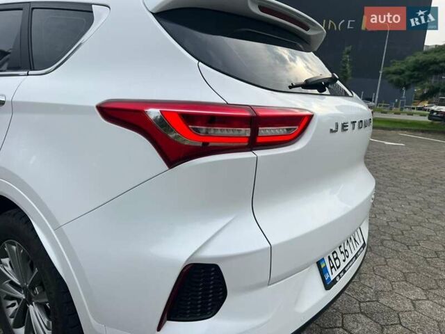 Белый Чери Jetour X70, объемом двигателя 1.5 л и пробегом 40 тыс. км за 14000 $, фото 13 на Automoto.ua