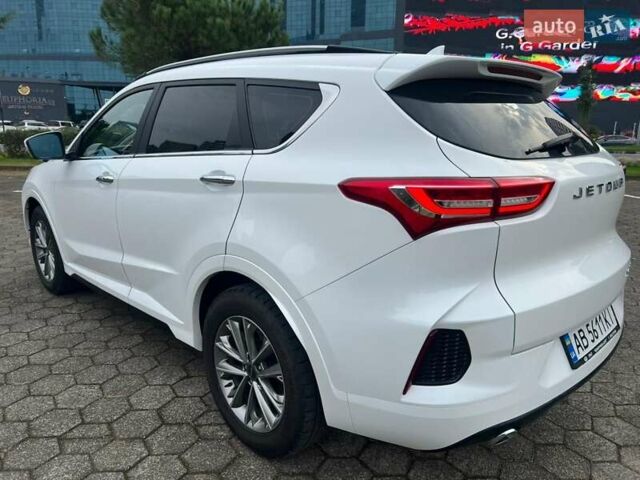 Белый Чери Jetour X70, объемом двигателя 1.5 л и пробегом 40 тыс. км за 14000 $, фото 5 на Automoto.ua