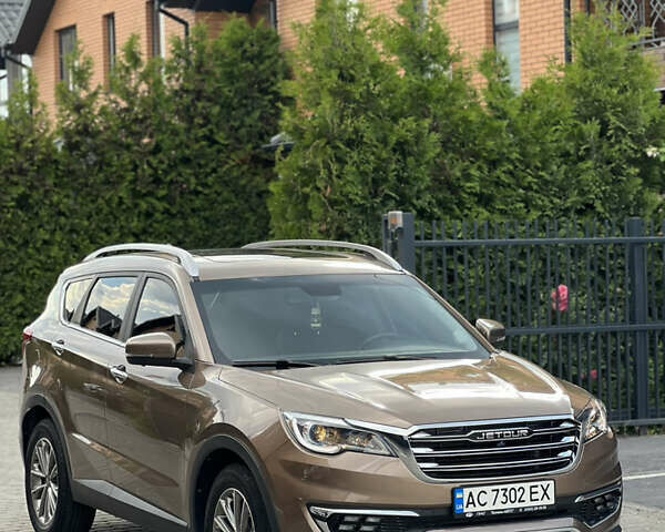 Бежевый Чери Jetour X70, объемом двигателя 1.5 л и пробегом 63 тыс. км за 14999 $, фото 4 на Automoto.ua