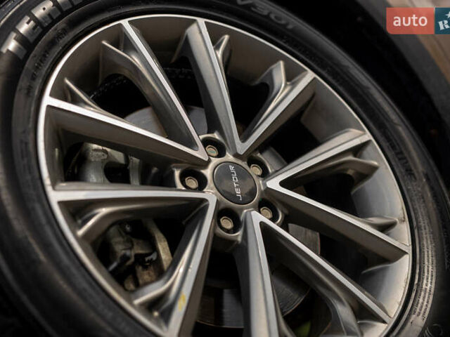 Бежевый Чери Jetour X70, объемом двигателя 1.5 л и пробегом 63 тыс. км за 14500 $, фото 28 на Automoto.ua