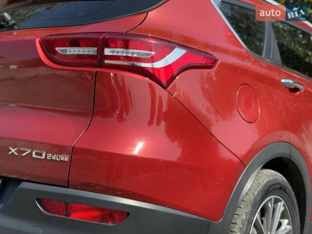 Червоний Чері Jetour X70, об'ємом двигуна 1.5 л та пробігом 62 тис. км за 16490 $, фото 9 на Automoto.ua