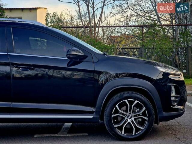Черный Чери Tiggo 2 Pro, объемом двигателя 1.5 л и пробегом 78 тыс. км за 9999 $, фото 5 на Automoto.ua