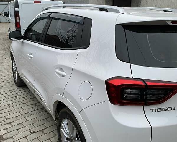 Білий Чері Tiggo 4, об'ємом двигуна 2 л та пробігом 67 тис. км за 11500 $, фото 15 на Automoto.ua