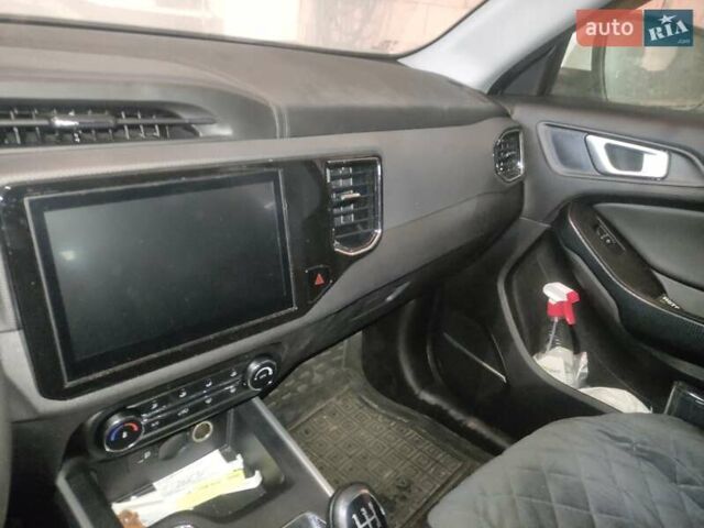 Білий Чері Tiggo 4, об'ємом двигуна 1.5 л та пробігом 5 тис. км за 13500 $, фото 9 на Automoto.ua