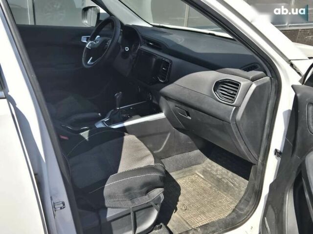 Білий Чері Tiggo 4, об'ємом двигуна 1.5 л та пробігом 74 тис. км за 12700 $, фото 10 на Automoto.ua