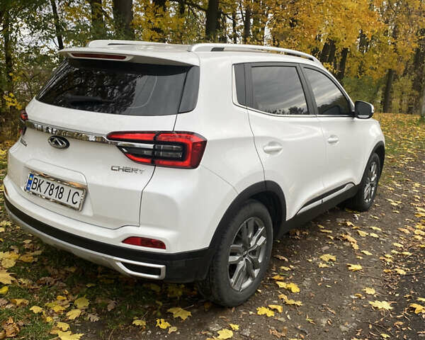 Білий Чері Tiggo 4, об'ємом двигуна 1.5 л та пробігом 53 тис. км за 11000 $, фото 5 на Automoto.ua