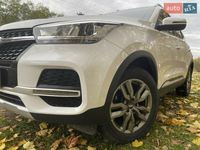 Білий Чері Tiggo 4, об'ємом двигуна 1.5 л та пробігом 53 тис. км за 11000 $, фото 1 на Automoto.ua