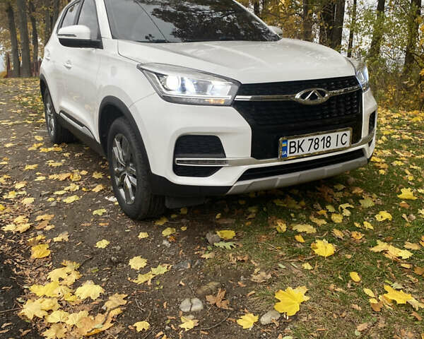 Білий Чері Tiggo 4, об'ємом двигуна 1.5 л та пробігом 53 тис. км за 11000 $, фото 3 на Automoto.ua