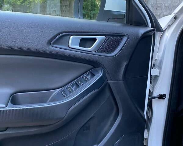 Білий Чері Tiggo 4, об'ємом двигуна 1.5 л та пробігом 61 тис. км за 14300 $, фото 13 на Automoto.ua