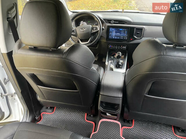 Білий Чері Tiggo 4, об'ємом двигуна 1.5 л та пробігом 53 тис. км за 11000 $, фото 17 на Automoto.ua