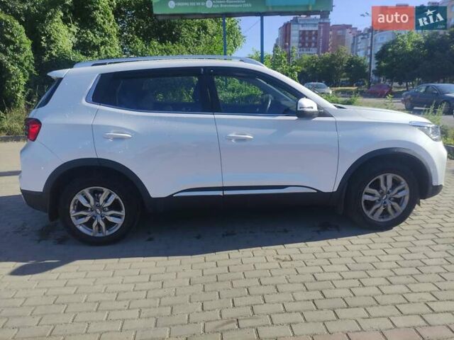 Білий Чері Tiggo 4, об'ємом двигуна 1.5 л та пробігом 5 тис. км за 13500 $, фото 3 на Automoto.ua
