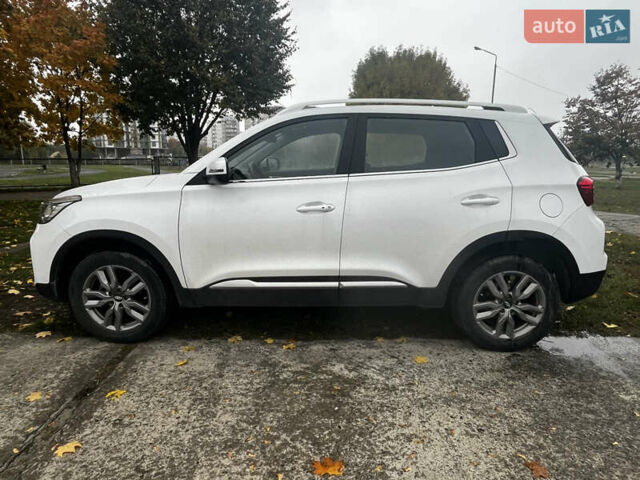 Білий Чері Tiggo 4, об'ємом двигуна 1.5 л та пробігом 15 тис. км за 12500 $, фото 2 на Automoto.ua