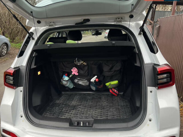 Белый Чери Tiggo 4, объемом двигателя 1.5 л и пробегом 16 тыс. км за 12600 $, фото 4 на Automoto.ua