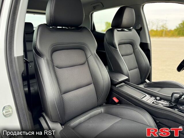 Білий Чері Tiggo 4, об'ємом двигуна 1.5 л та пробігом 22 тис. км за 12500 $, фото 4 на Automoto.ua