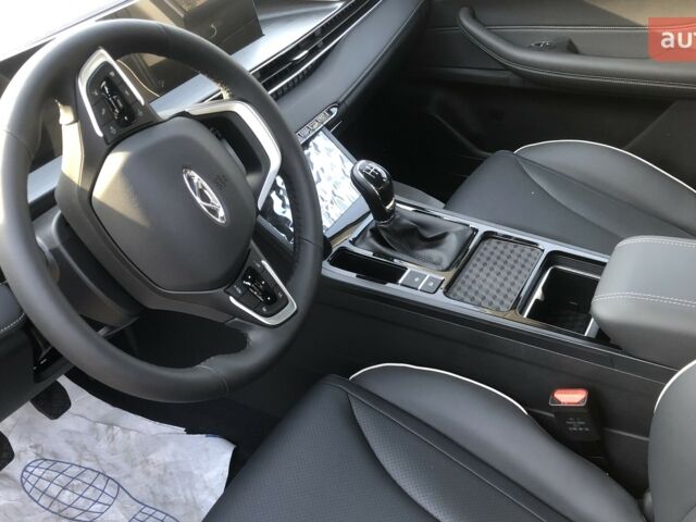 купить новое авто Чери Tiggo 4 2025 года от официального дилера Сфера-Авто Чери фото