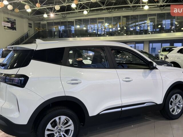 Чери Tiggo 4, объемом двигателя 1.5 л и пробегом 0 тыс. км за 18396 $, фото 3 на Automoto.ua