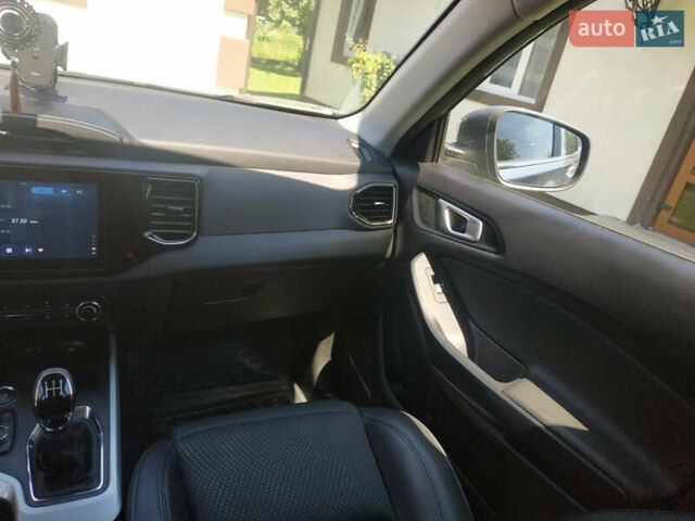 Сірий Чері Tiggo 4, об'ємом двигуна 1.5 л та пробігом 15 тис. км за 12000 $, фото 6 на Automoto.ua