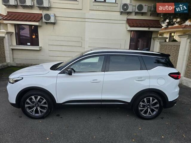 Белый Чери Tiggo 7 Pro, объемом двигателя 1.5 л и пробегом 42 тыс. км за 14800 $, фото 8 на Automoto.ua
