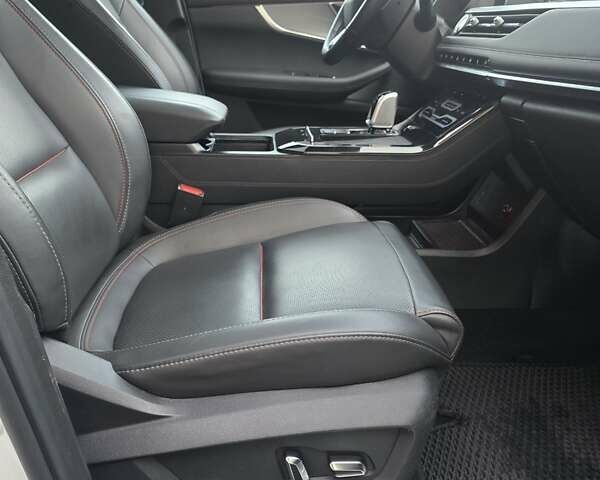 Белый Чери Tiggo 7 Pro, объемом двигателя 1.5 л и пробегом 42 тыс. км за 14800 $, фото 37 на Automoto.ua