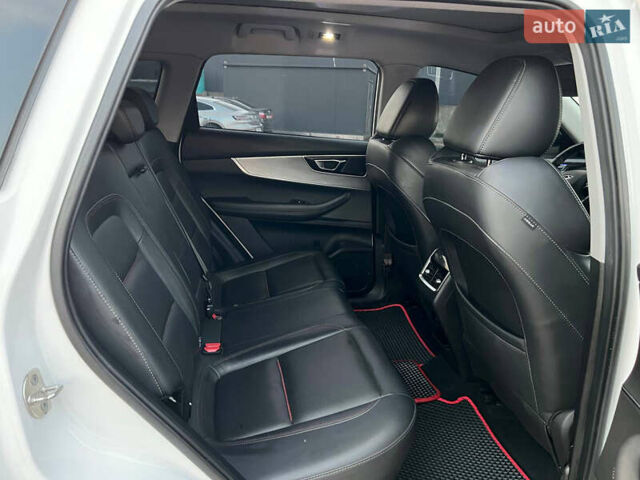 Белый Чери Tiggo 7 Pro, объемом двигателя 1.5 л и пробегом 156 тыс. км за 13000 $, фото 13 на Automoto.ua